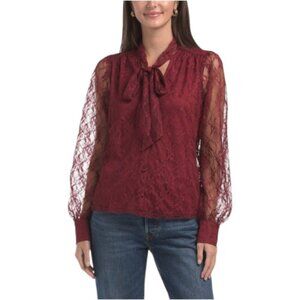 HAVER + BLAIR Solid Lace Blouse